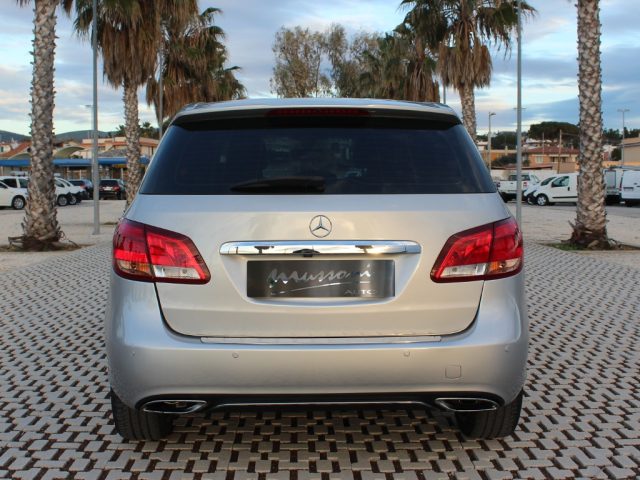 MERCEDES-BENZ B 180 usata, con Autoradio