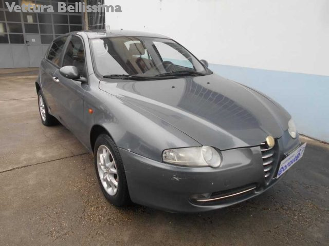 ALFA ROMEO 147 usata, con Controllo automatico clima