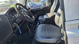 LAND ROVER Defender usata 22