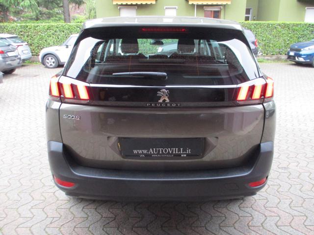 PEUGEOT 5008 usata, con Alzacristalli elettrici