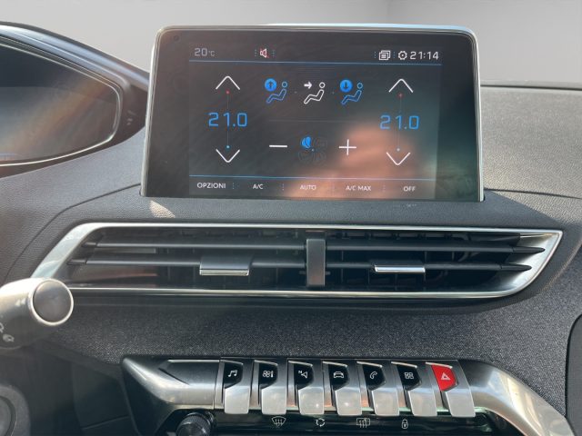 PEUGEOT 5008 usata, con Servosterzo