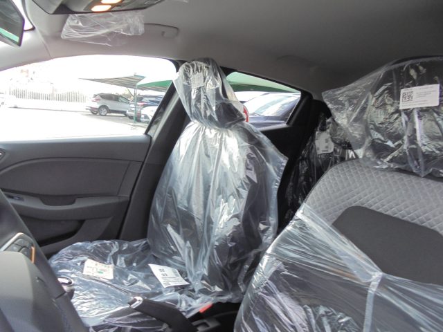 RENAULT Clio usata 29