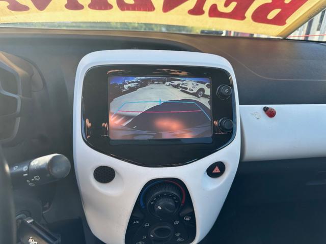 PEUGEOT 108 usata, con USB