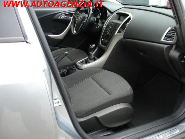 OPEL Astra usata 10