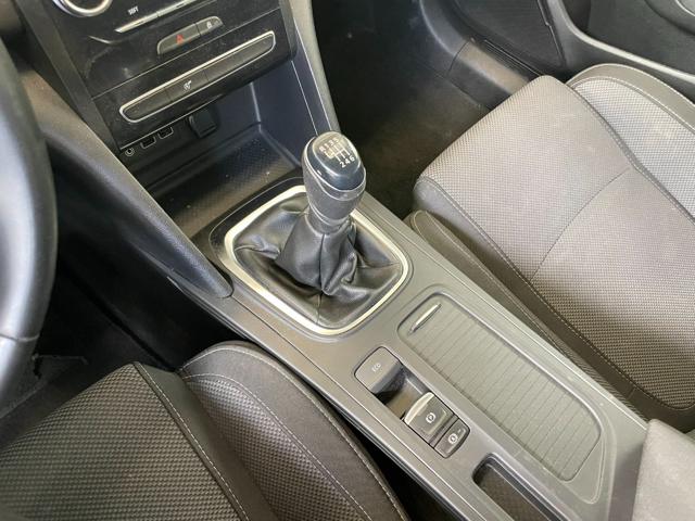 RENAULT Megane usata, con Sedile posteriore sdoppiato