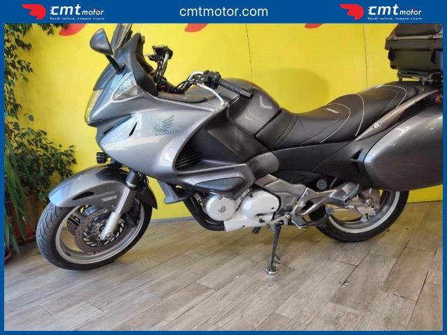 HONDA Deauville 700 usata 7