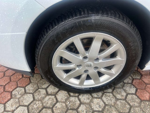 RENAULT Scenic usata, con Volante in pelle