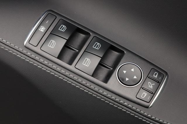 TESLA Model S usata, con Controllo vocale