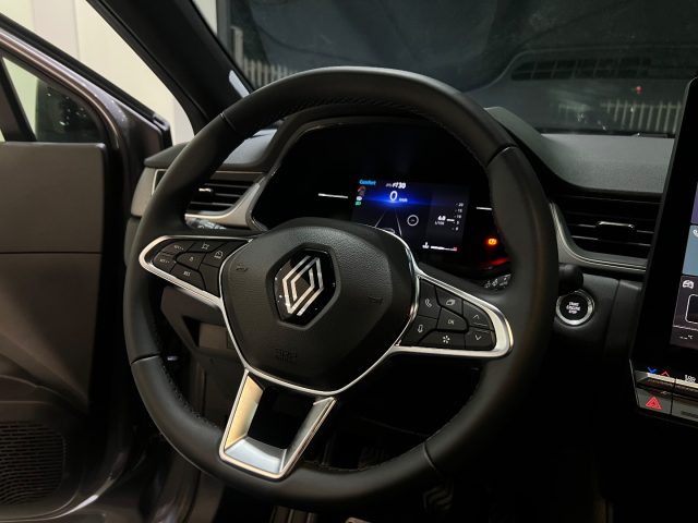 RENAULT Captur usata, con Isofix