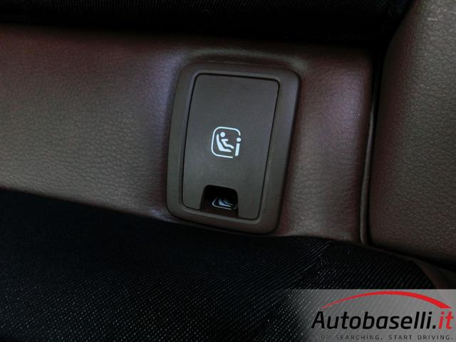 MAZDA MX-30 usata, con Schermo multifunzione interamente digitale