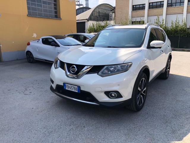 NISSAN X-Trail usata, con Airbag