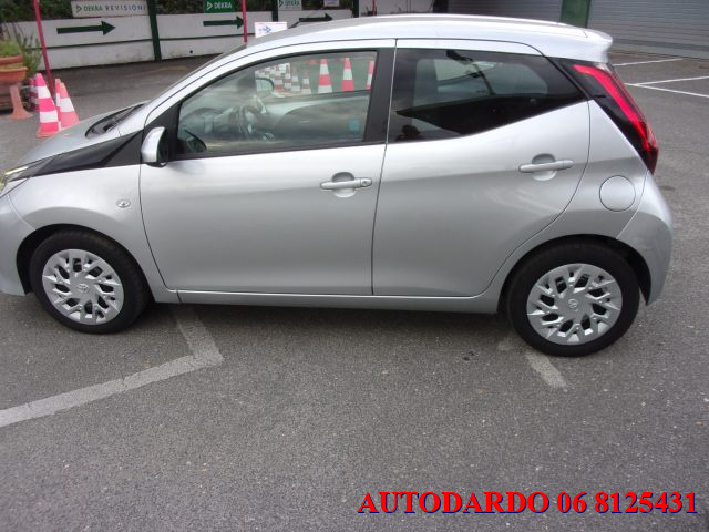 TOYOTA Aygo usata 15