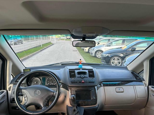 MERCEDES-BENZ Viano usata, con Park Distance Control