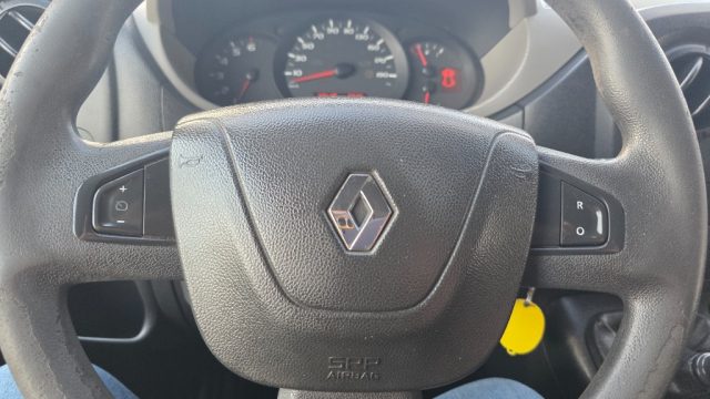 RENAULT Master usata, con USB