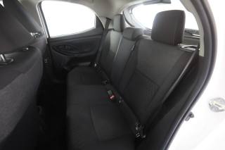 TOYOTA Yaris usata 3