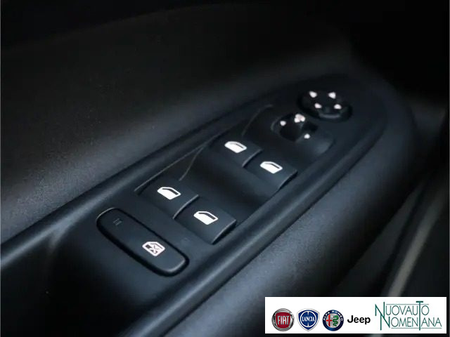ALFA ROMEO Junior usata, con Controllo elettronico della corsia