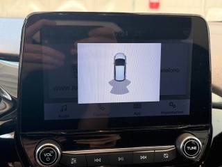 FORD Fiesta usata, con Sensori di parcheggio posteriori