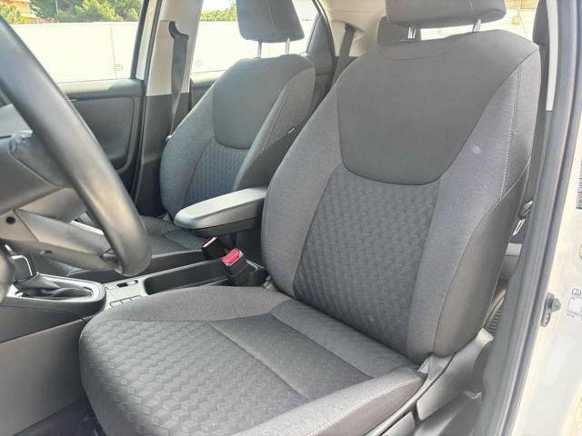 TOYOTA Yaris usata, con Fendinebbia