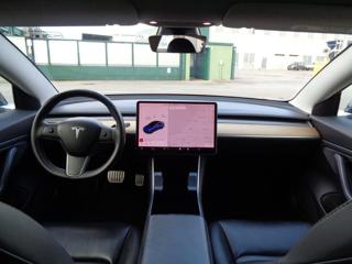 TESLA Model 3 usata, con Boardcomputer