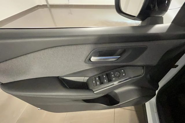 NISSAN Qashqai usata, con Chiusura centralizzata