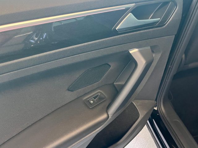 VOLKSWAGEN Tiguan usata, con Servosterzo