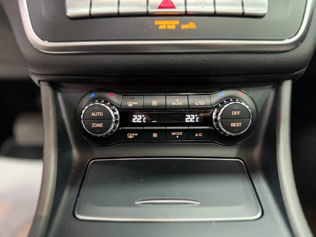 MERCEDES-BENZ GLA 200 usata, con Fari LED