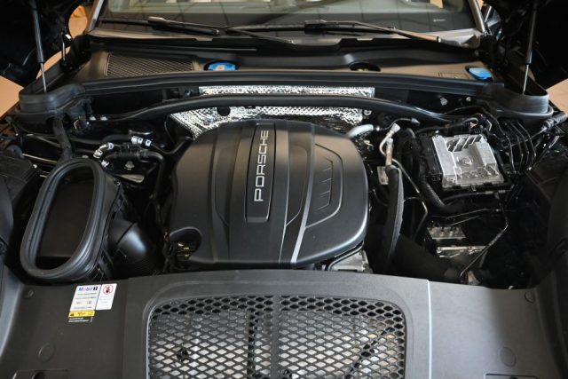 PORSCHE Macan usata 97