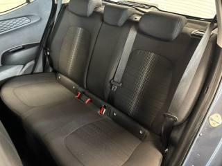 HYUNDAI i10 usata, con Climatizzatore