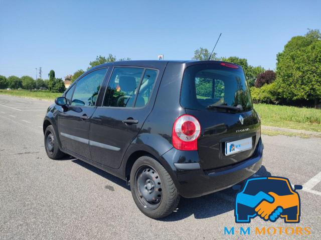 RENAULT Modus usata, con Alzacristalli elettrici
