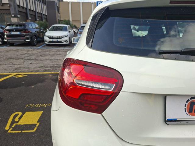 MERCEDES-BENZ A 180 usata, con Bracciolo