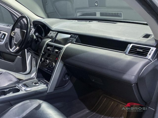 LAND ROVER Discovery Sport usata 10