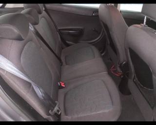 HYUNDAI i20 usata 10