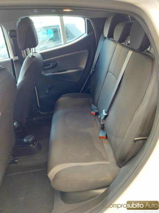 LANCIA Ypsilon usata, con Park Distance Control