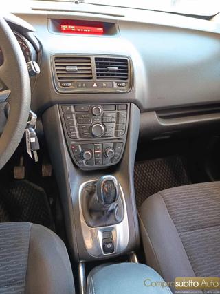 OPEL Meriva usata, con Fendinebbia