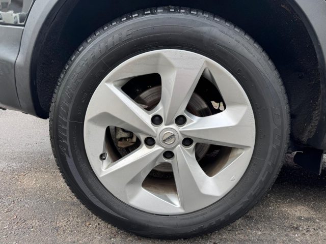 NISSAN Qashqai usata, con Luci diurne LED