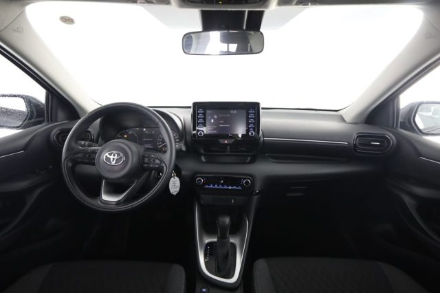 TOYOTA Yaris usata 4