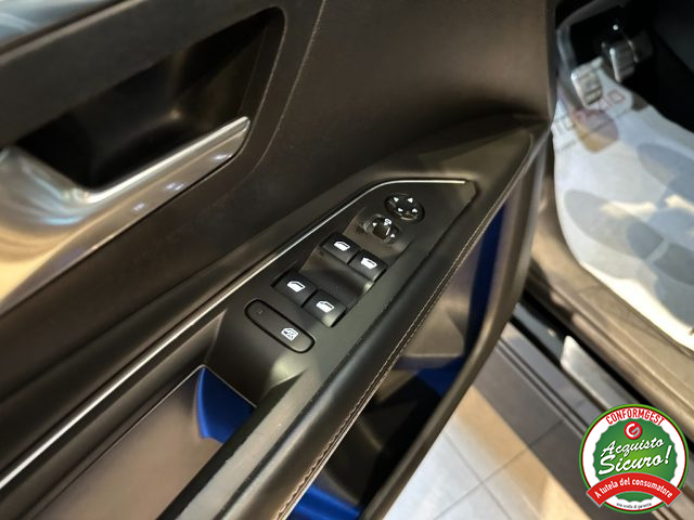PEUGEOT 3008 usata, con Fendinebbia