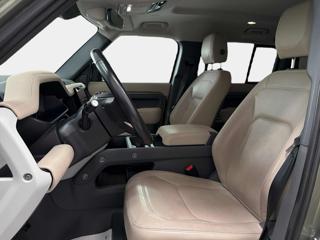 LAND ROVER Defender usata, con Boardcomputer