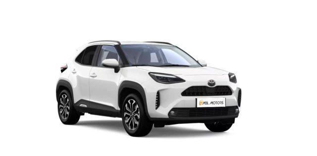 TOYOTA Yaris Cross usata, con Controllo automatico clima