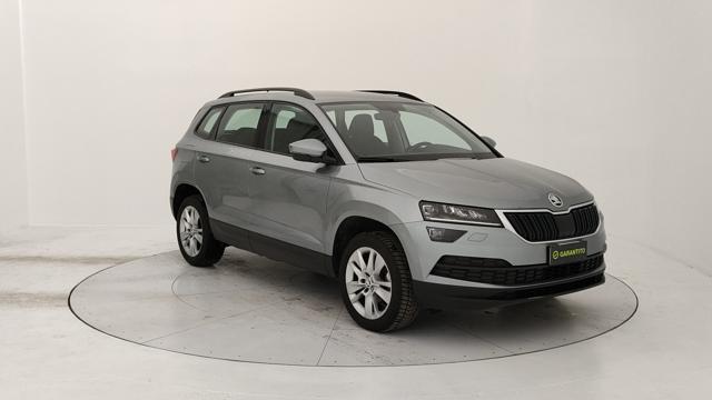 SKODA Karoq usata, con Boardcomputer