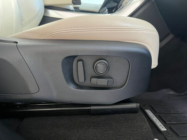 LAND ROVER Range Rover Sport usata, con Bluetooth