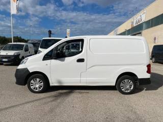 NISSAN NV200 usata, con Autoradio