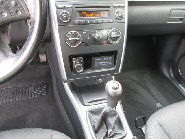 MERCEDES-BENZ B 180 usata, con Boardcomputer