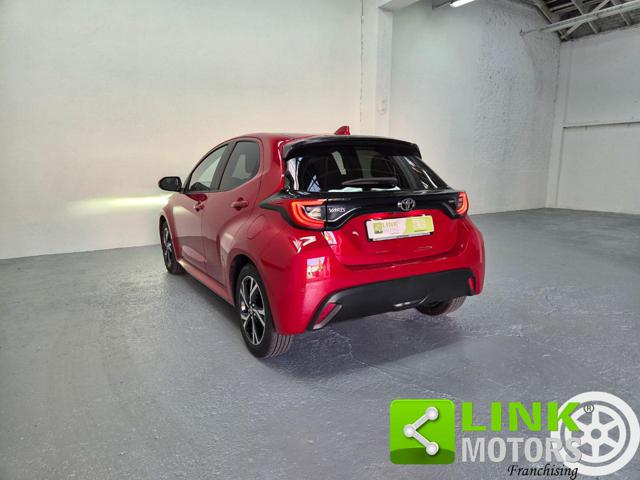 TOYOTA Yaris usata, con Controllo automatico clima