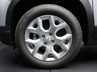 JEEP Avenger usata, con Autoradio