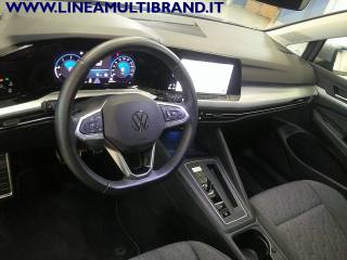 VOLKSWAGEN Golf usata, con USB