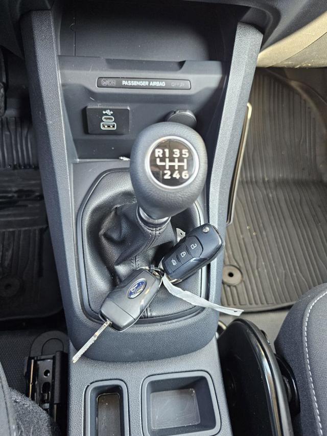 FORD Transit Courier usata 24