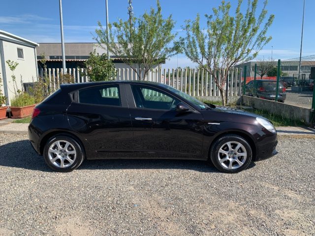 ALFA ROMEO Giulietta usata, con Airbag Passeggero