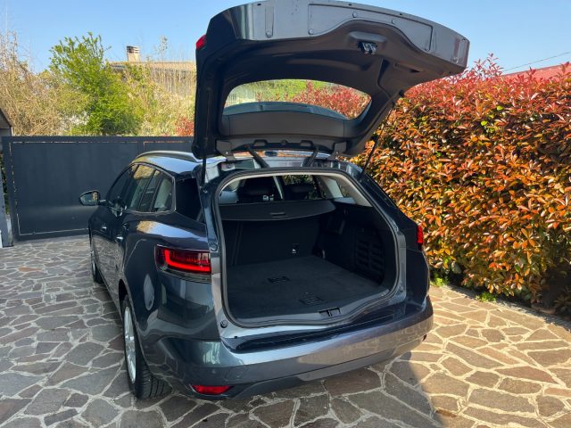 RENAULT Megane usata, con ESP