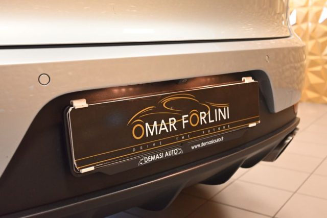 PORSCHE Macan usata 18